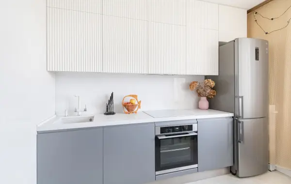 Фото Кухня БА1256 Система RAL 9023/Система KB1 RAL 9023/Флавио RAL 9010